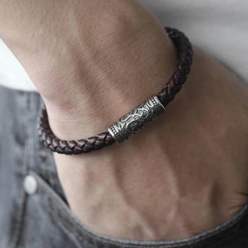 Leather Braided Leather Bracelets: A Vintage Classic