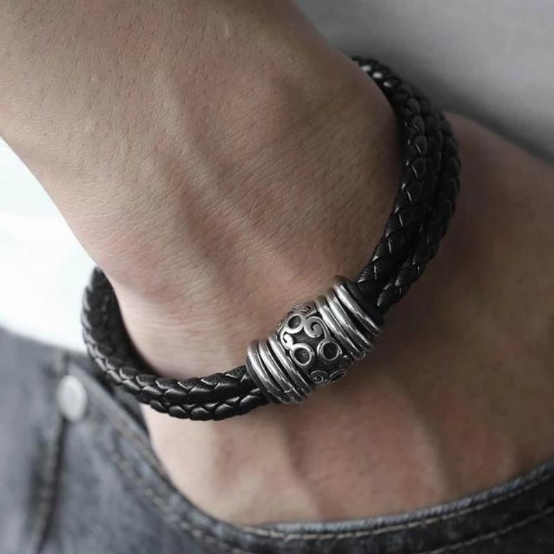 Braided Leather Bracelets: A Vintage Classic bracelet by Unique Leather Bracelets