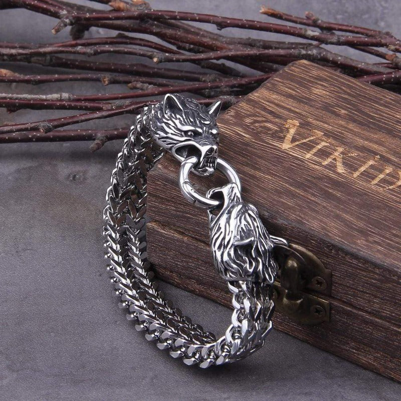 Link Chain Two Fighting Wolves Link Chain Bracelet
