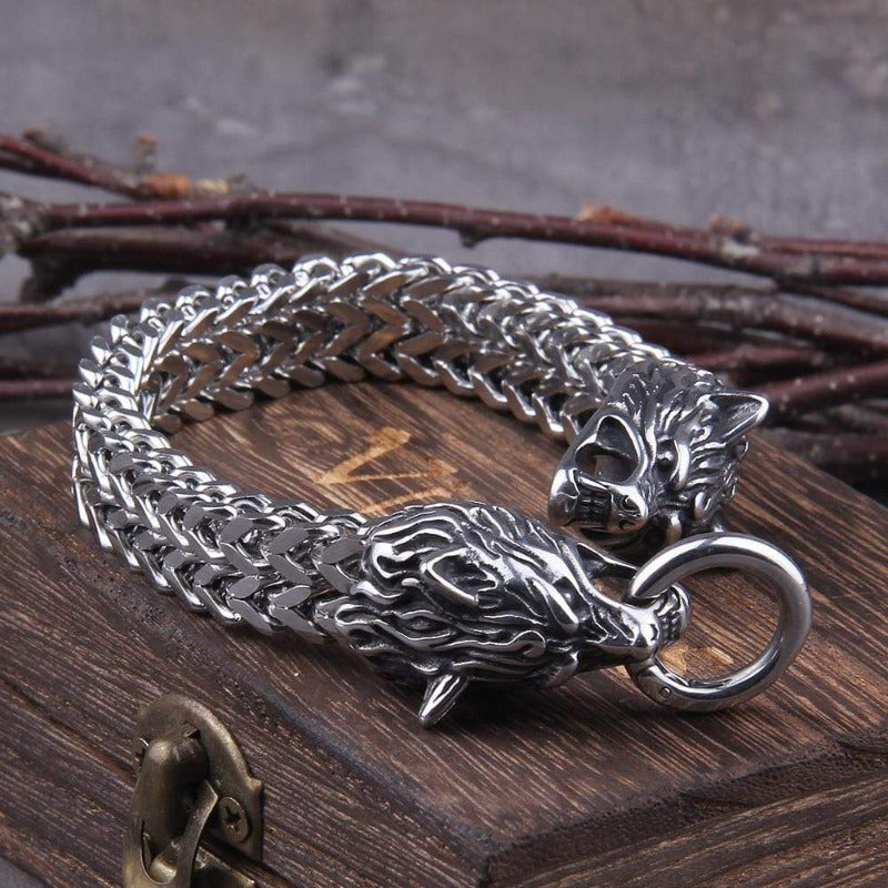 Link Chain Two Fighting Wolves Link Chain Bracelet