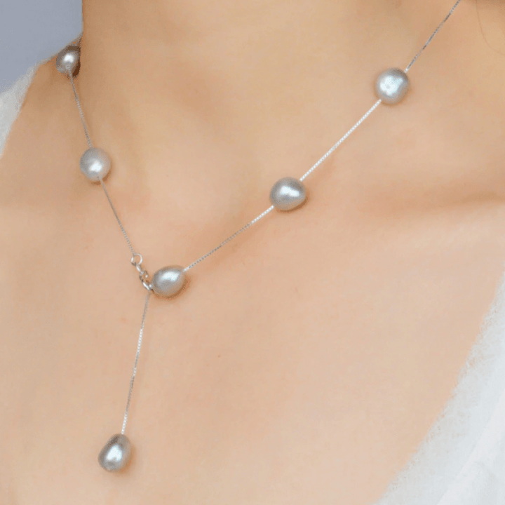 Necklaces Womens Classic Stunning Pearl Necklace