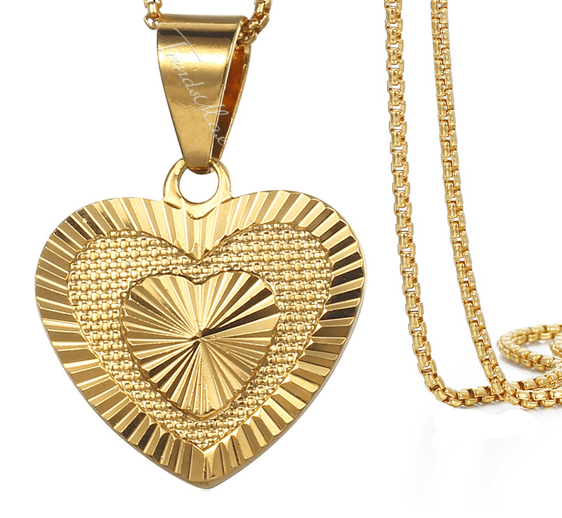 Necklaces Womens Gold Heart Pendant Necklace